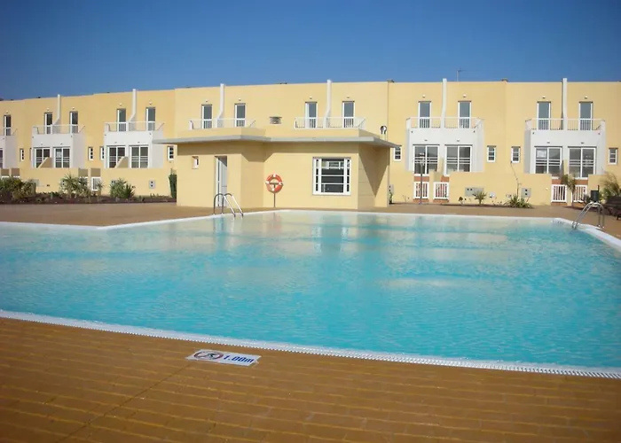 Amuley Mar 2 Apartment *